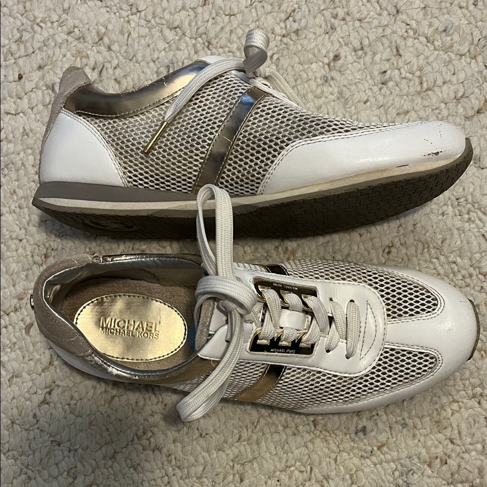 Michael Kors White and Gold Sneakers/Golf shoes size 7.5